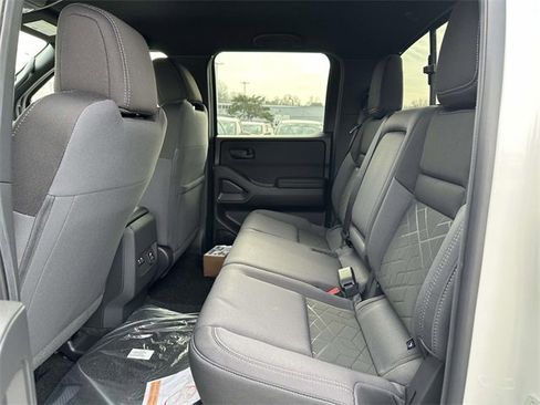 New 2026 Nissan Frontier SV w/ SV Convenience Package image 13