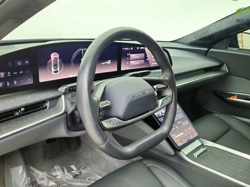 Used 2023 Lucid Air Pure AWD/4WD image 19