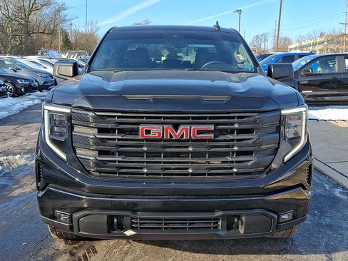 Used 2024 GMC Sierra 1500 Elevation w/ Max Trailering Package image 2