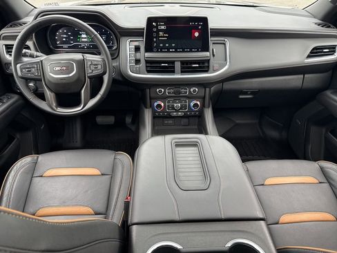 Used 2023 GMC Yukon XL AT4 image 15