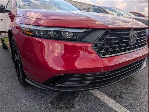 Used 2025 Honda Accord SE image 22