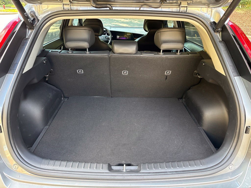Used 2025 Kia Niro Wind w/ Wind Preserve Package FWD image 16