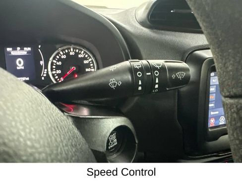 Used 2018 Jeep Renegade Sport w/ Power & Air Group AWD/4WD image 41