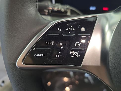 New 2026 Mercedes-Benz GLC 300 image 18