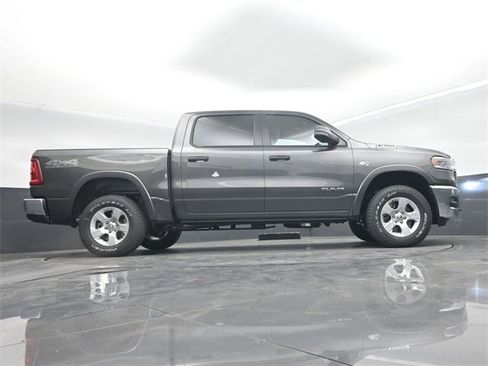 New 2026 RAM 1500 4x4 Crew Cab image 46