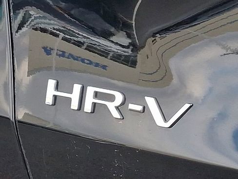 Certified 2024 Honda HR-V LX image 27