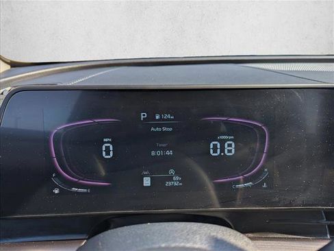 Used 2025 Kia Sportage EX FWD image 15