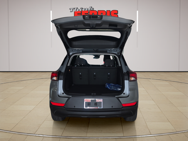 New 2026 Chevrolet TrailBlazer LT w/ Convenience Package FWD image 9