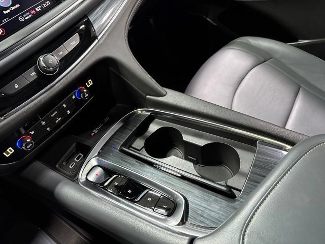 Used 2024 Buick Enclave Essence FWD image 26