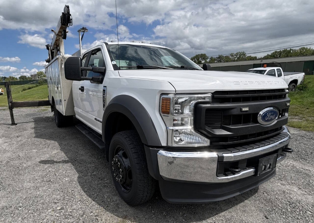 Used 2021 Ford F550 4x4 SuperCab Super Duty image 1