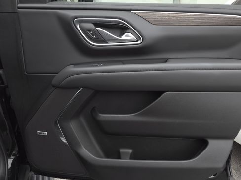 Used 2024 Chevrolet Tahoe High Country w/ Advanced Technology Package image 53