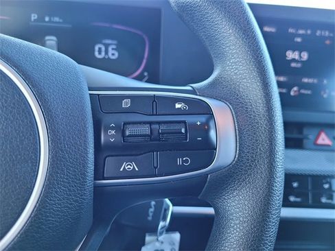 Used 2024 Kia Sportage LX image 14