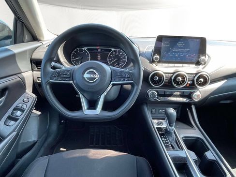 Used 2024 Nissan Sentra SV FWD image 12