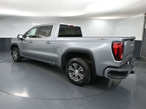 Used 2024 GMC Sierra 1500 SLE image 9