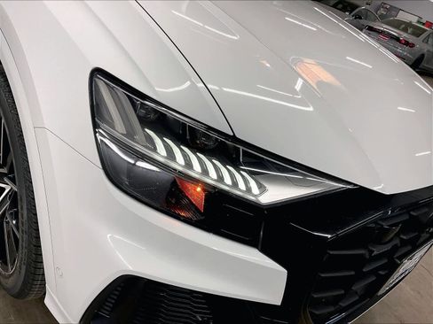 Certified 2023 Audi Q8 Premium Plus w/ Premium Plus Package AWD/4WD image 28