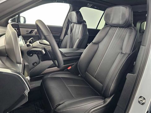 New 2026 Cadillac Vistiq Sport w/ LPO, Floor Liner Package AWD/4WD image 22