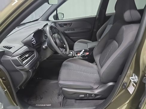 Certified 2025 Subaru Forester Premium AWD/4WD image 14