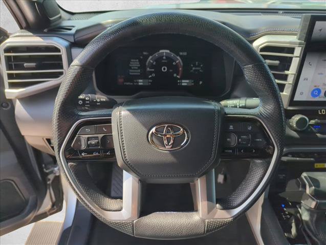Used 2023 Toyota Tundra Platinum AWD/4WD image 17