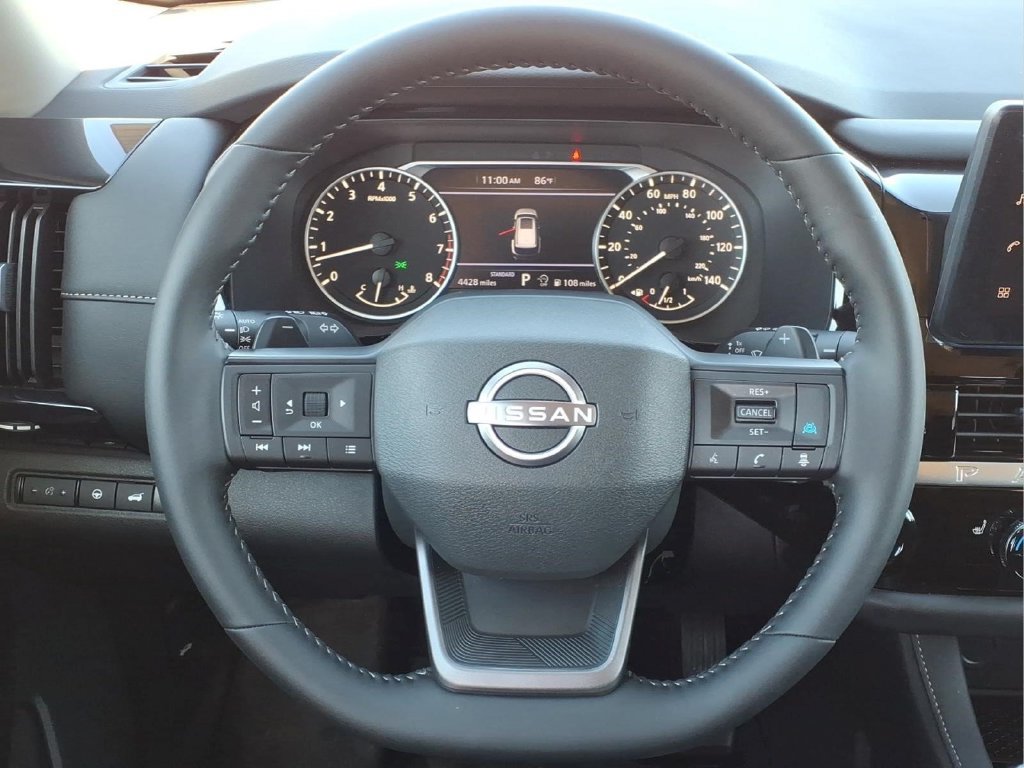 Used 2026 Nissan Pathfinder SV FWD image 22
