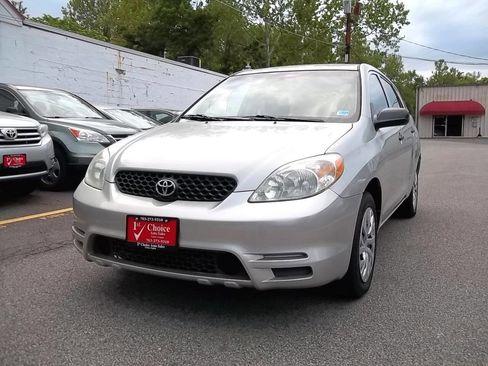 Used 2003 Toyota Matrix FWD image 1
