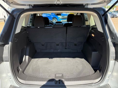 Used 2017 Ford Escape SE image 17