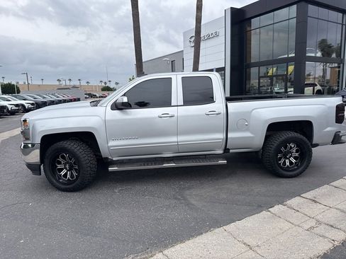 Used 2018 Chevrolet Silverado 1500 LT image 27