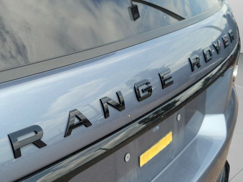 Used 2019 Land Rover Range Rover Sport HSE Dynamic AWD/4WD image 11