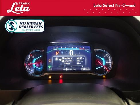 Used 2019 Honda Pilot Touring image 16