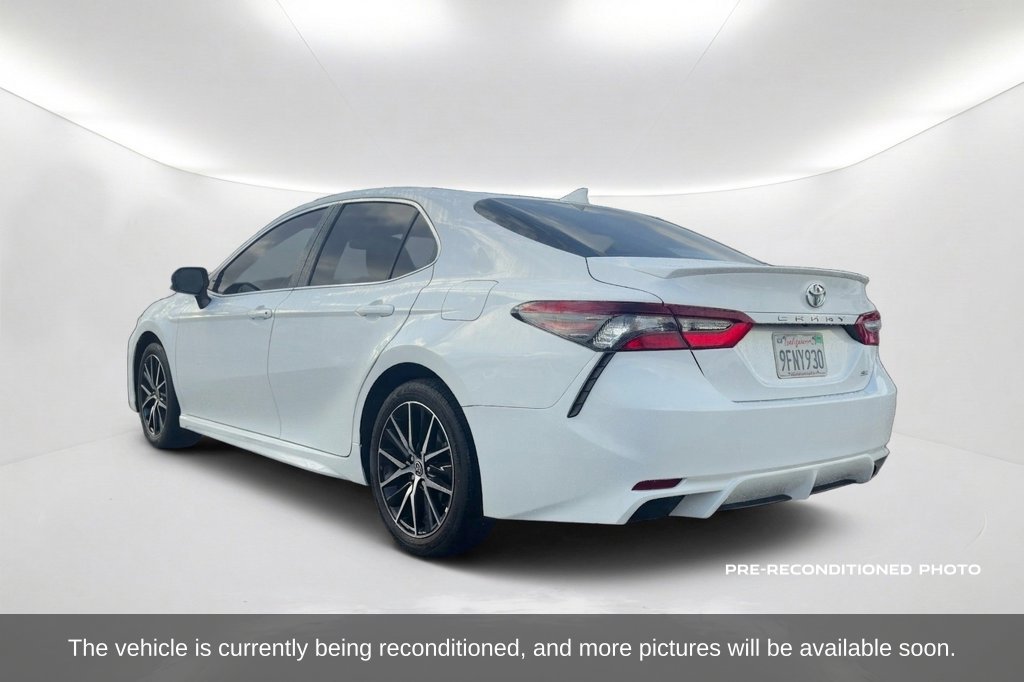 Used 2023 Toyota Camry SE FWD image 8
