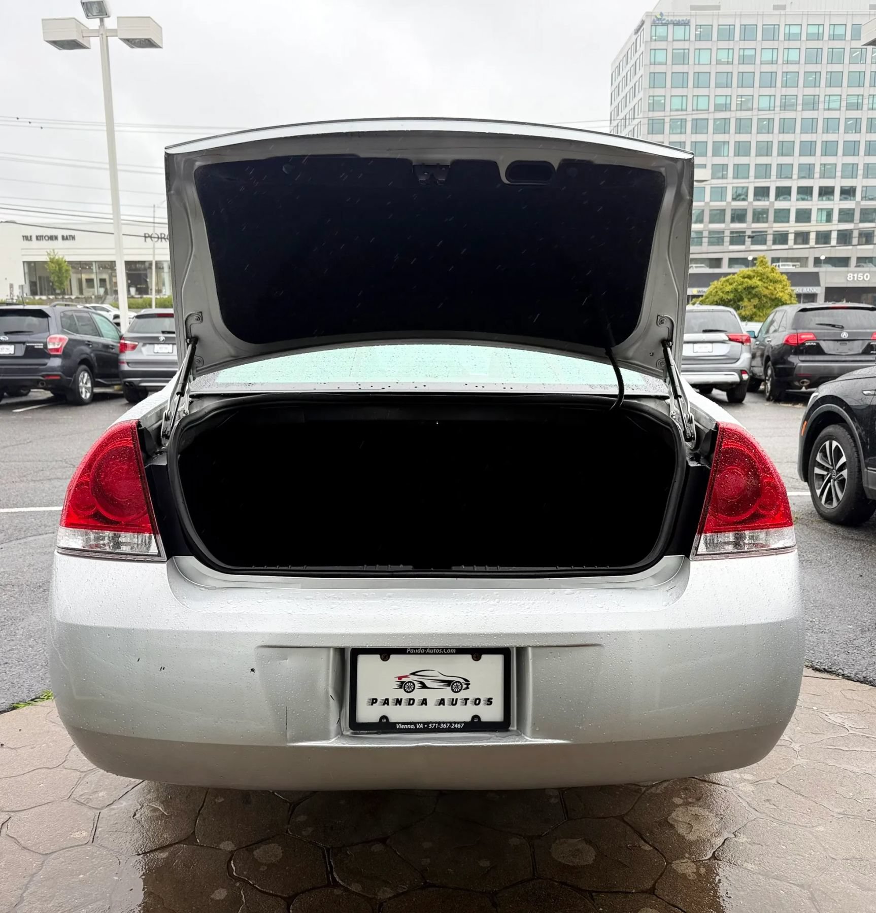 Used 2010 Chevrolet Impala LS FWD image 34