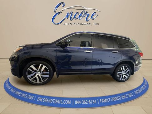 Used 2016 Honda Pilot Elite image 2