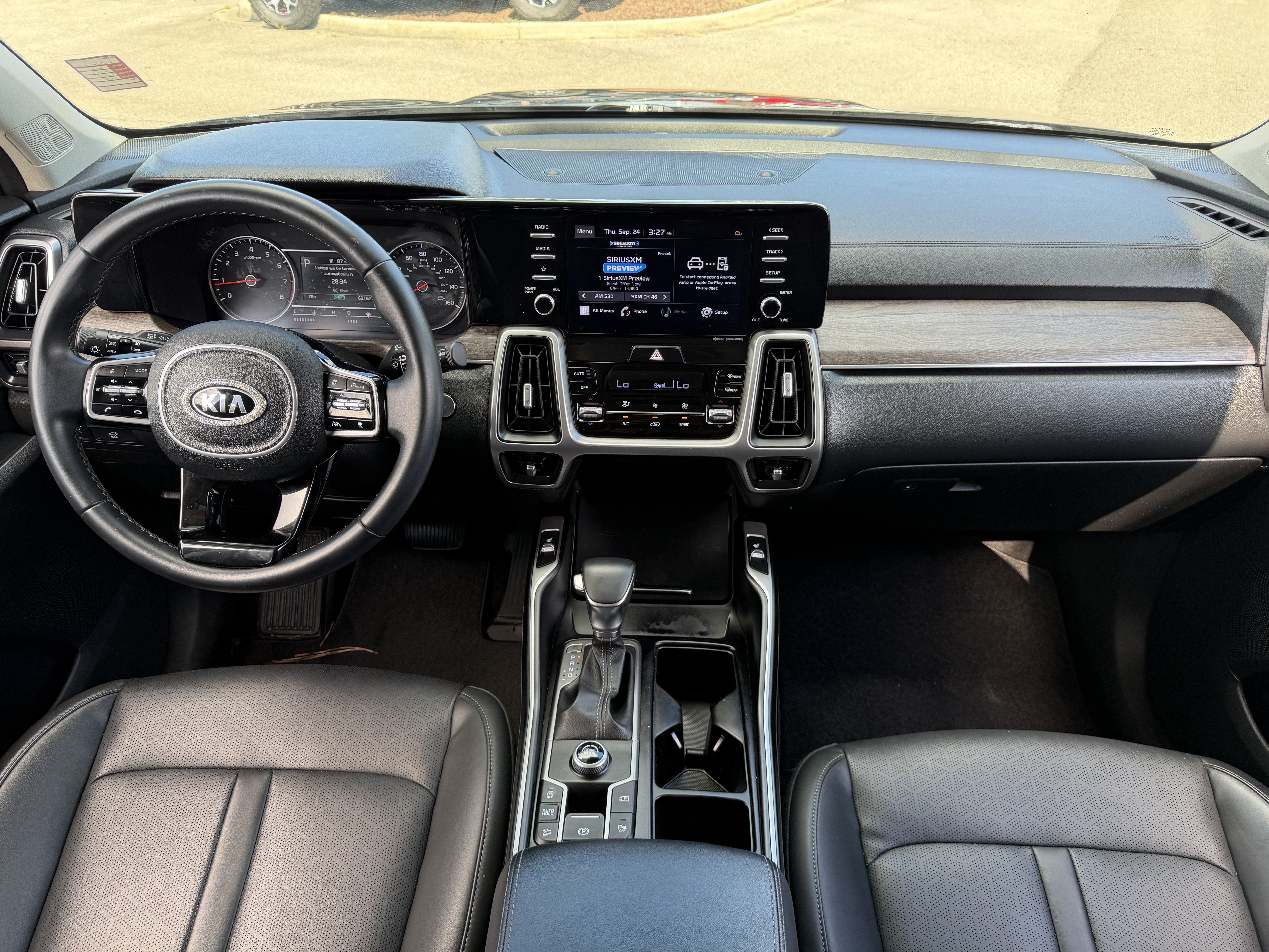Used 2021 Kia Sorento EX FWD image 29