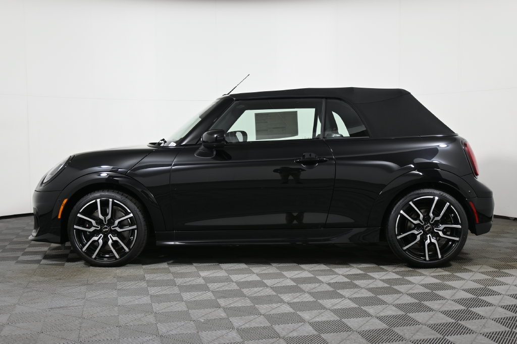 New 2026 MINI Cooper S FWD image 2