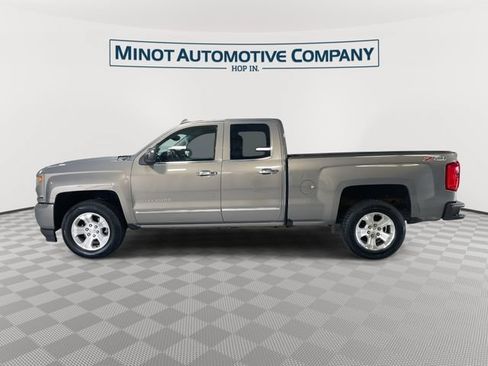 Used 2017 Chevrolet Silverado 1500 LTZ Z71 w/ LTZ Plus Package AWD/4WD image 5