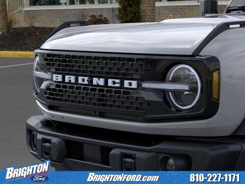 Used 2026 Ford Bronco Badlands AWD/4WD image 19