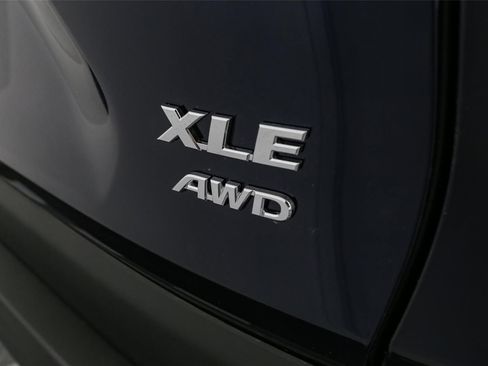 New 2025 Toyota RAV4 XLE image 11