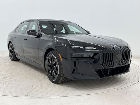 New 2026 BMW i7 xDrive60 AWD/4WD image 7