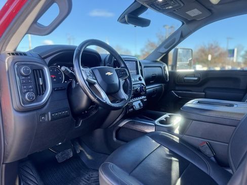 Used 2021 Chevrolet Silverado 3500 LTZ w/ LTZ Premium Package image 14