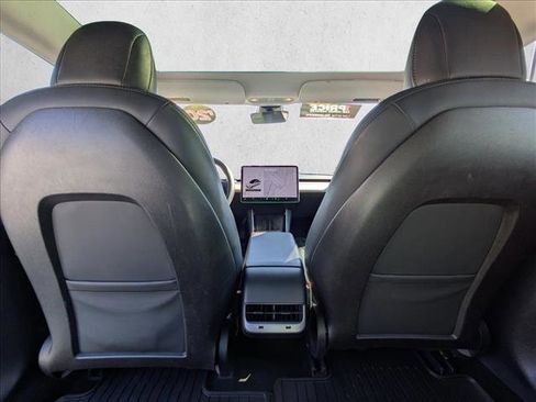 Used 2020 Tesla Model 3 Standard Range image 22