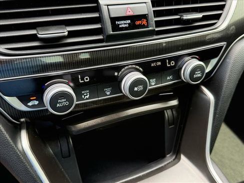 Used 2022 Honda Accord Sport image 19