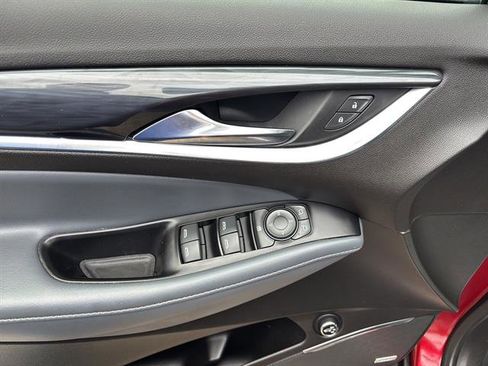 Used 2023 Buick Enclave Essence w/ Experience Buick Package image 14