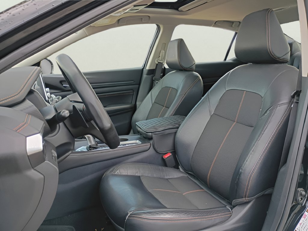 Used 2019 Nissan Altima 2.5 SR w/ SR Premium Package AWD/4WD image 29