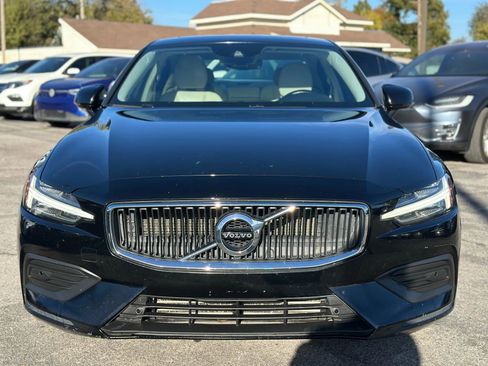 Used 2019 Volvo S60 T5 Momentum w/ Premium Package image 3