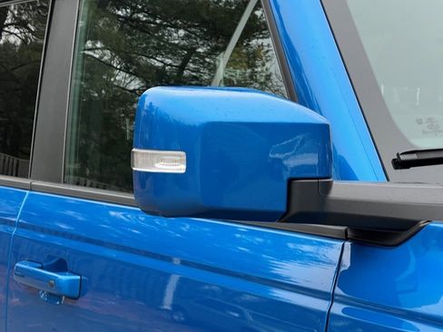 Used 2024 Ford Bronco Outer Banks image 8