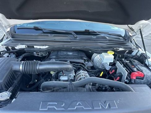 Used 2019 RAM 1500 Laramie image 11