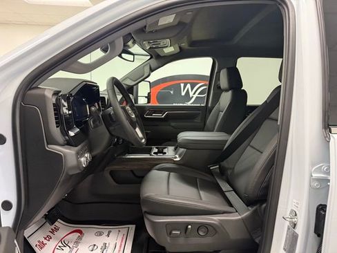 New 2026 GMC Sierra 2500 SLT image 9