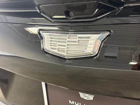 New 2025 Cadillac Optiq Sport 1 AWD/4WD image 17
