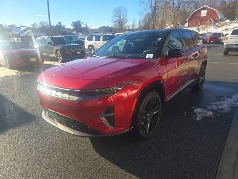 Used 2024 Jeep Wagoneer Launch Edition image 3