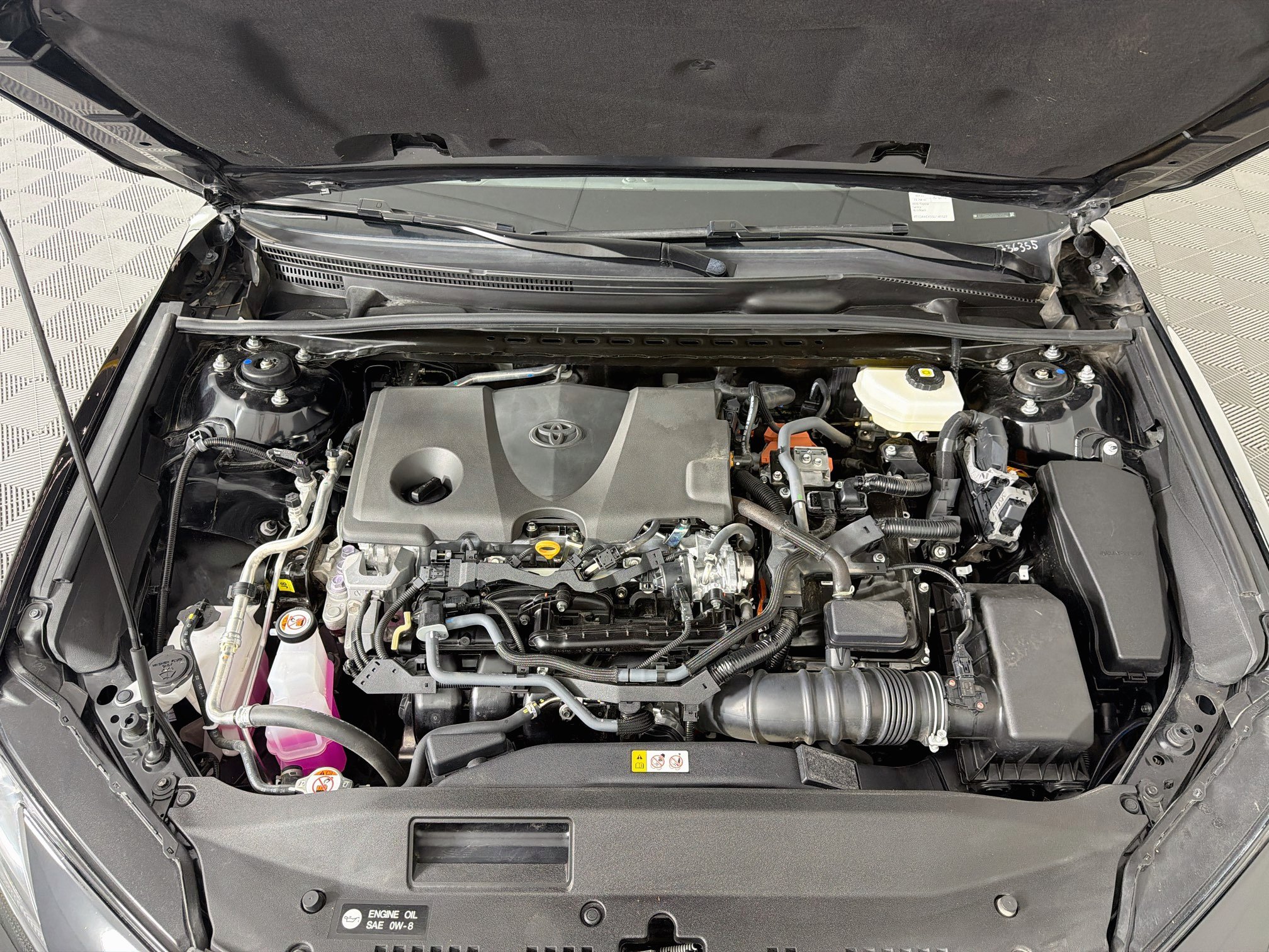 Used 2025 Toyota Camry SE FWD image 33