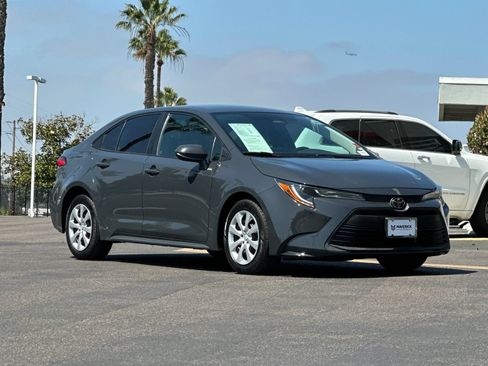 Used 2024 Toyota Corolla LE FWD image 8